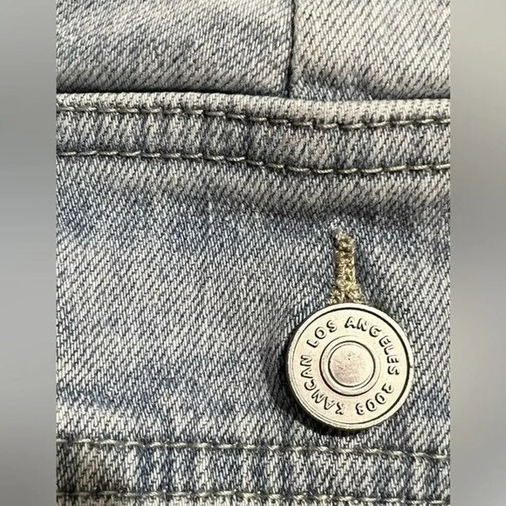 KanCan Jeans Size 9 High Rise Jeans Blue Light Wash Relaxed Loose Fit Raw Hem